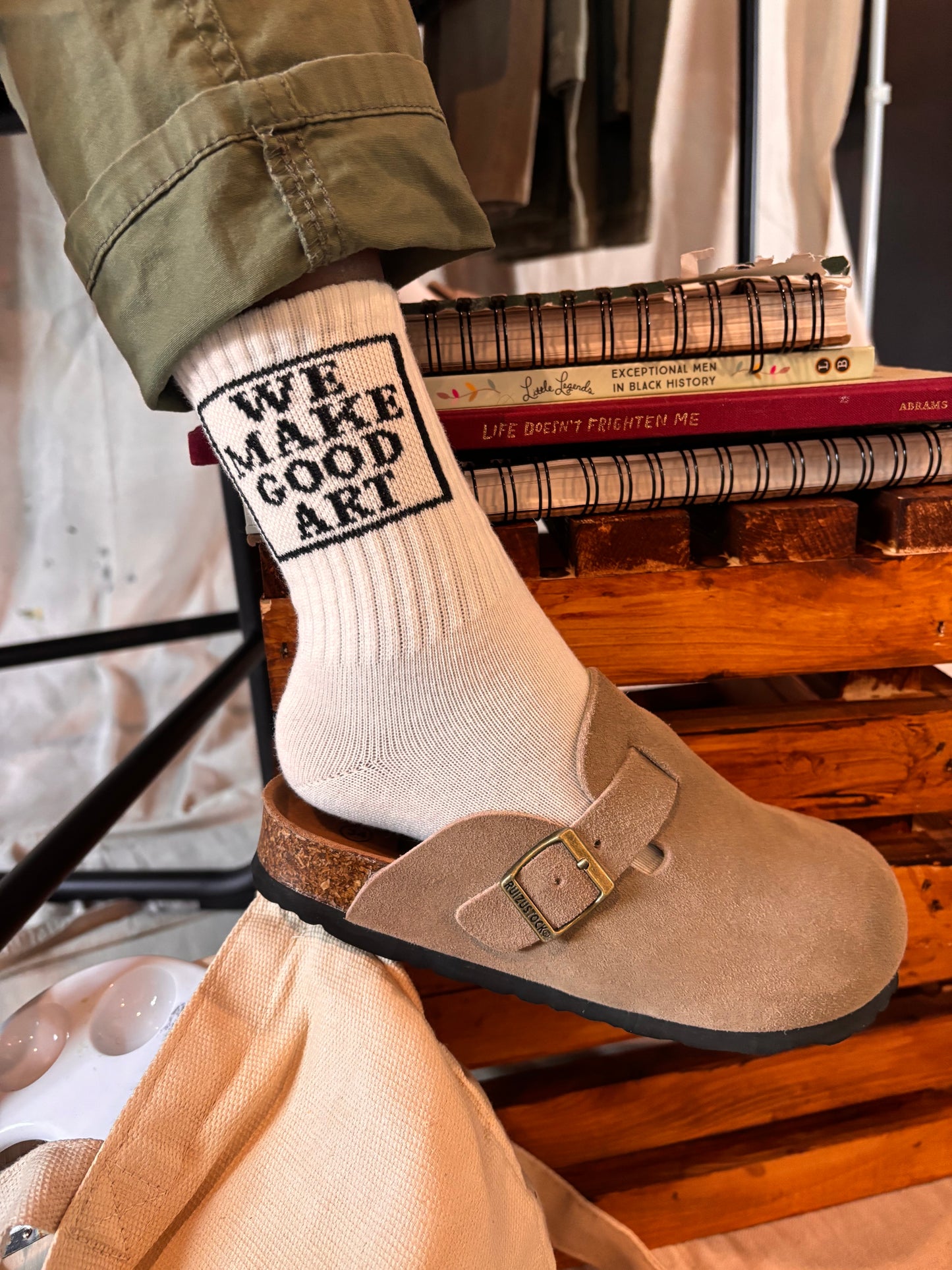 WE MAKE GOOD ART Socks