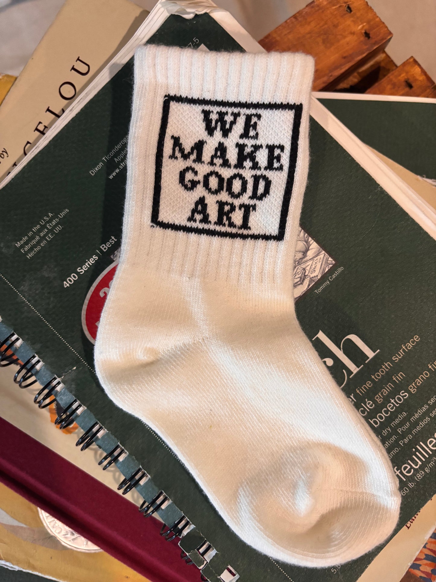 WE MAKE GOOD ART Socks